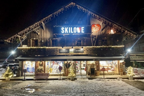 Lionel Sports, Le Ruan - Chef Lieu Sixt Fer à Cheval Location ski